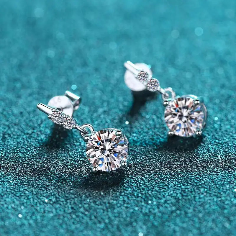 925 Sterling Silver Moissanite Diamond Four-Claw Pendant Earrings Fashion Casual High-end Light Luxury Niche Gift for Mom